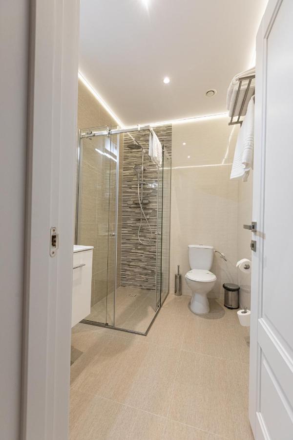 ياش Omnia Apartments المظهر الخارجي الصورة