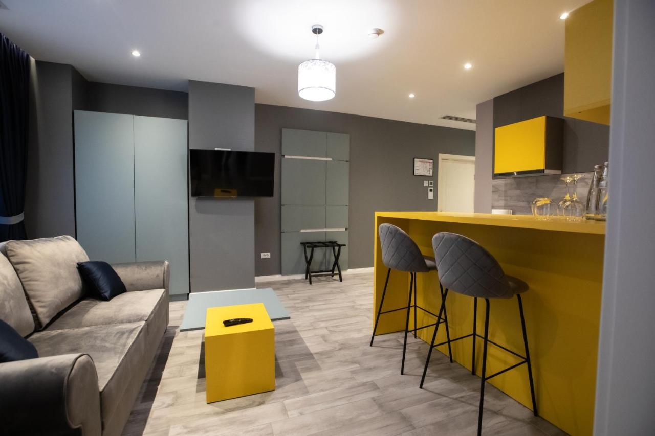 ياش Omnia Apartments المظهر الخارجي الصورة