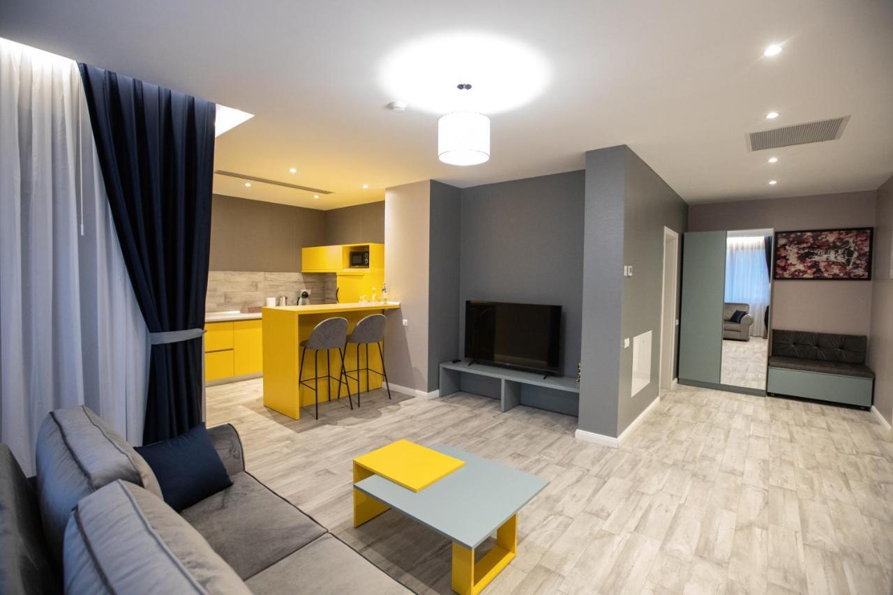 ياش Omnia Apartments المظهر الخارجي الصورة