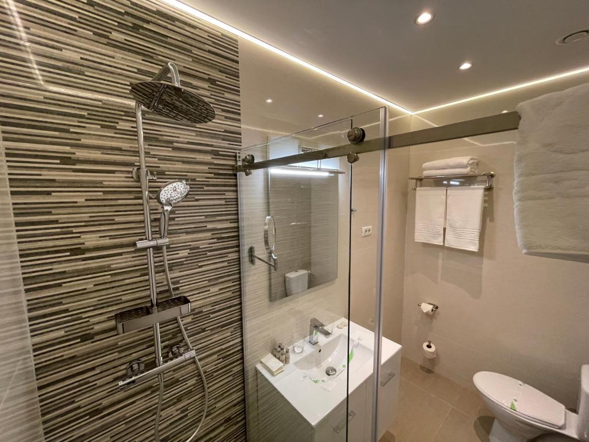 ياش Omnia Apartments المظهر الخارجي الصورة